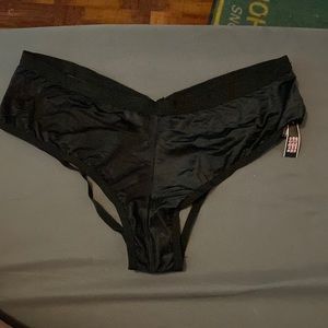 Victoria secret cheeky strappy underwear
